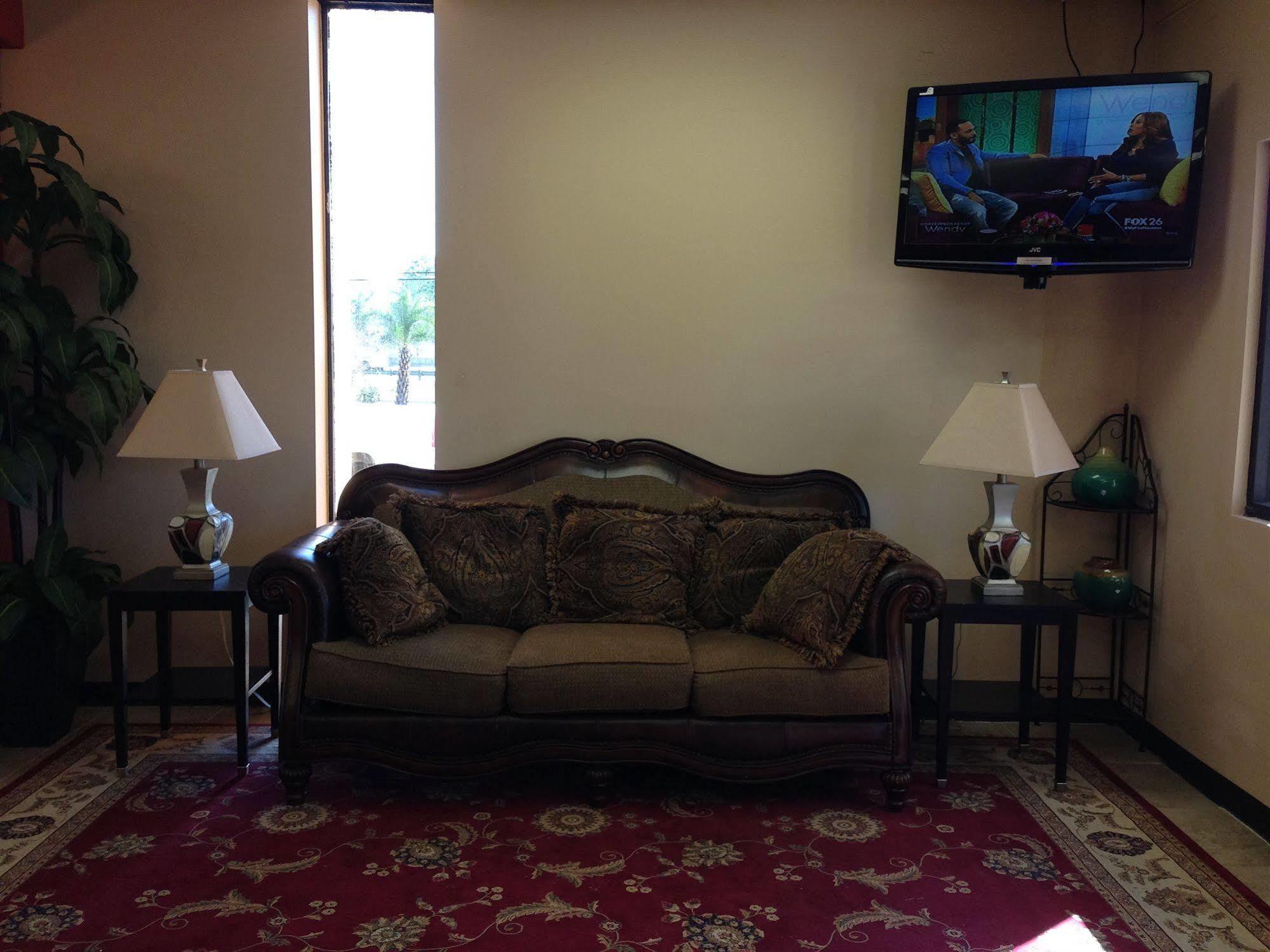 Travel Inn&Suites Humble Extérieur photo